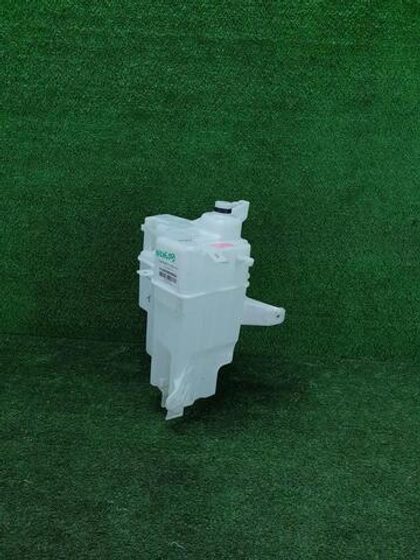 Бачок омывателя Lexus NX 1 (2017-2021)