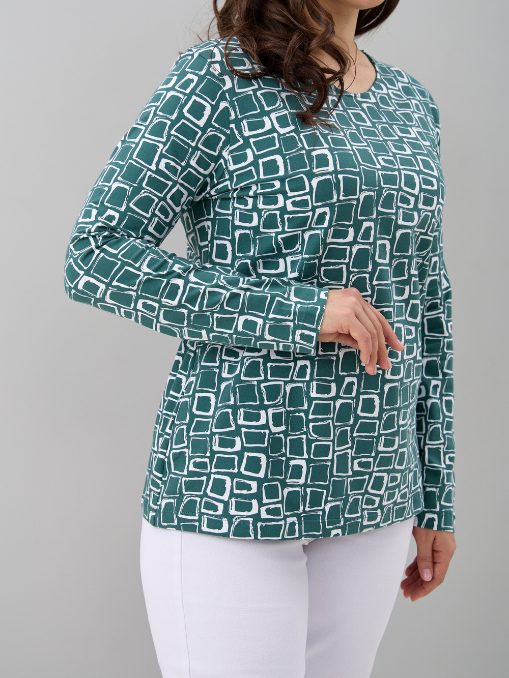 Лонгслив ЛНкл-081/изумруд-квадратбелый