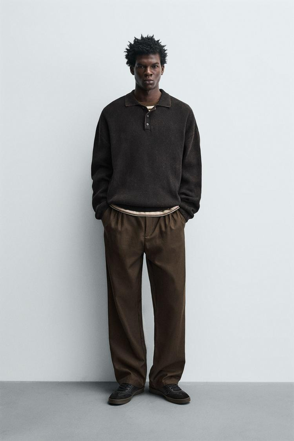 ZARA ТРИКОТАЖНОЕ ПОЛО С ЭФФЕКТОМ ПОТЕРТОСТИ, КОРИЧНЕВЫЙ