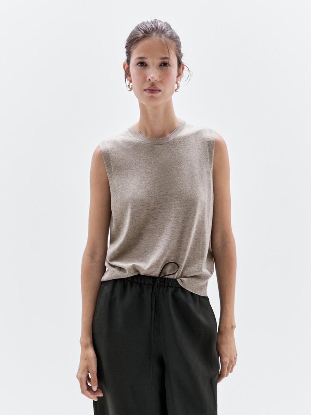 Massimo Dutti Укороченный жилет из смесовой шерсти с круглым вырезом, кротово-коричневый