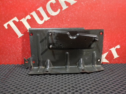 Кронштейн блока Adblue