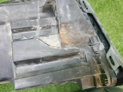 Битая Фара левая Mercedes GLA x156 (2017-2020) LED