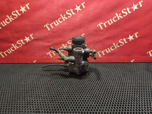 Кран управления тормозами прицепа