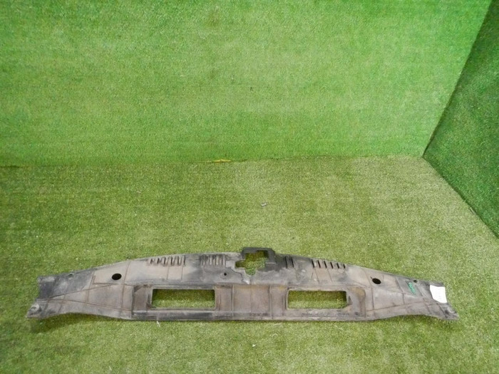 Кожух замка капота Toyota Camry xv70 (2017-н.в.)