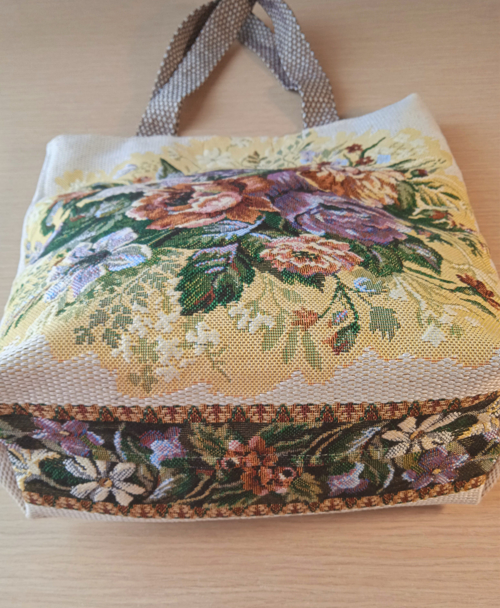 Гобеленовая сумка Букет (39х39х12)