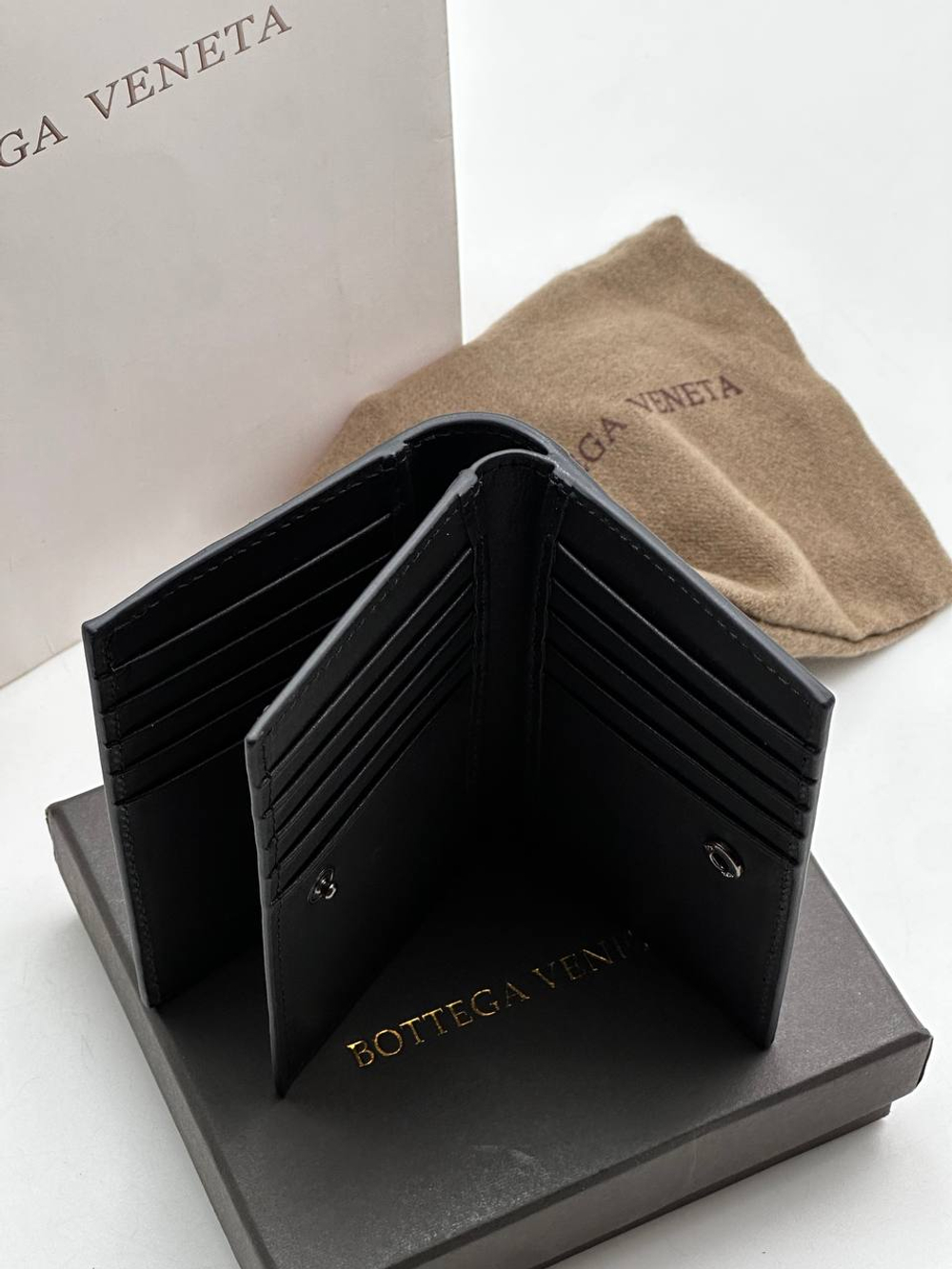 Визитница Bottega Veneta