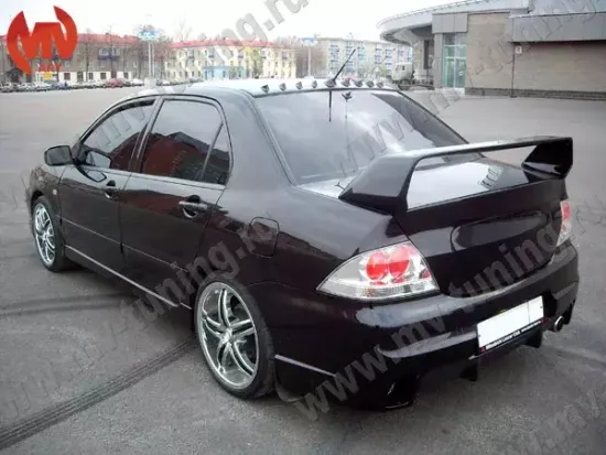 Спойлер var.2 в стиле Evo для Mitsubishi Lancer 9 (средний)