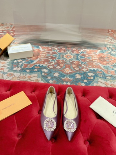 Louis Vuitton Met Flat Ballerina