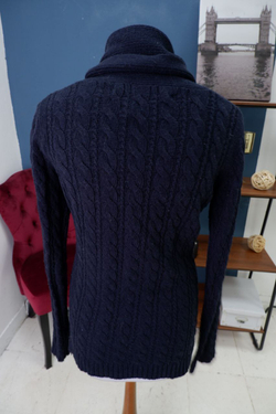 Кардиган Zara на пуговицах 46 размер