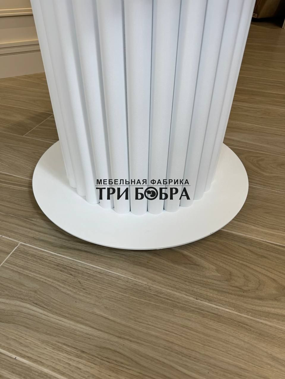 Круглый стол "Орион", черный мрамор