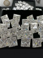 Муассанит принцесса 4.5×4.5мм 0.5сt