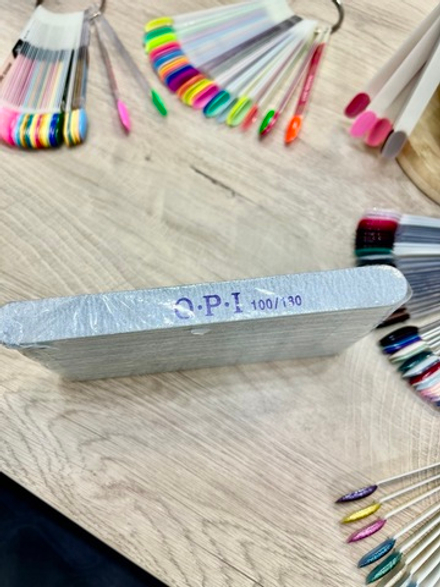 Пилка для ногтей тонкая OPI ПРЯМАЯ 100/180 серая (50шт.)