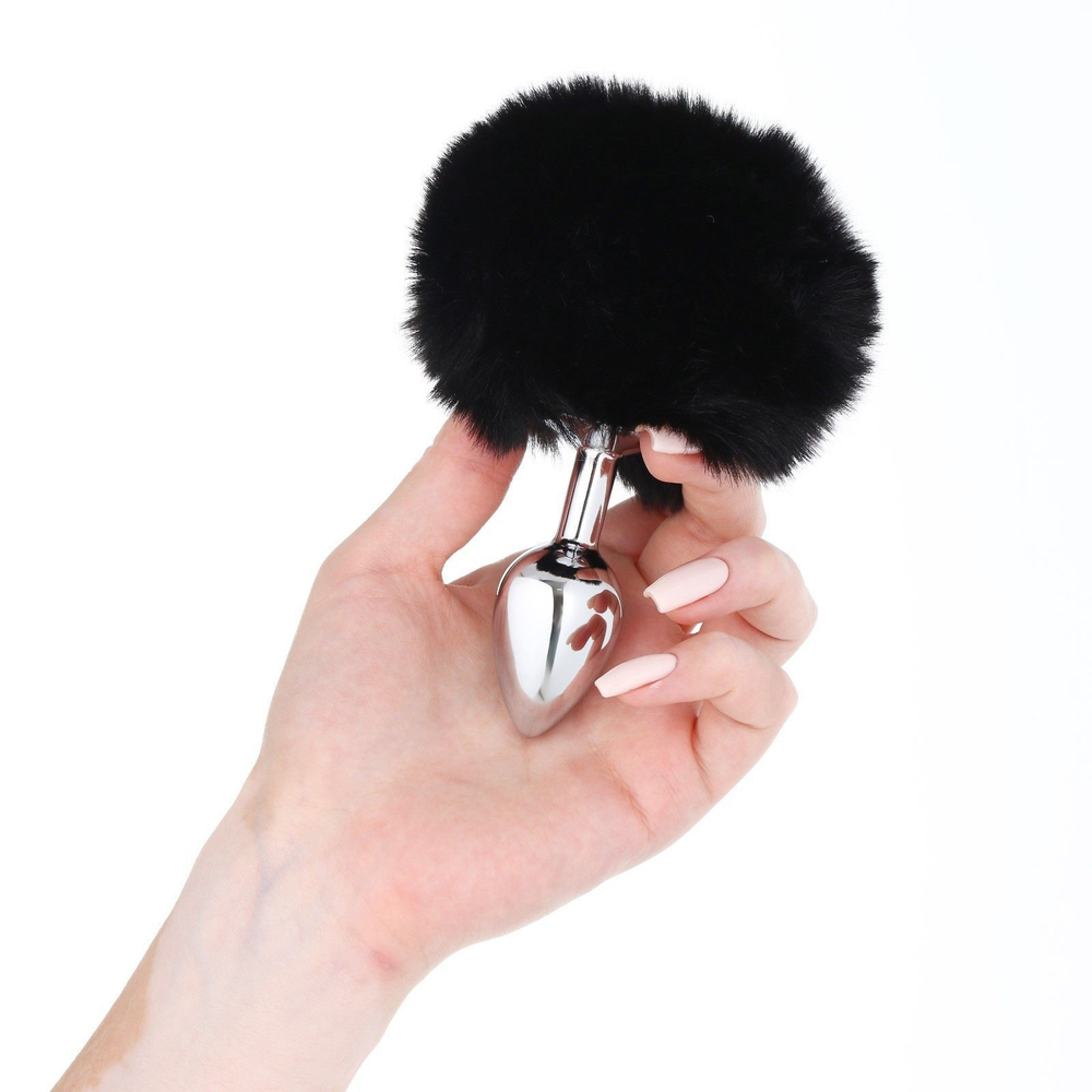 Серебристая анальная втулочка с черным хвостом (Цвет: серебристый)