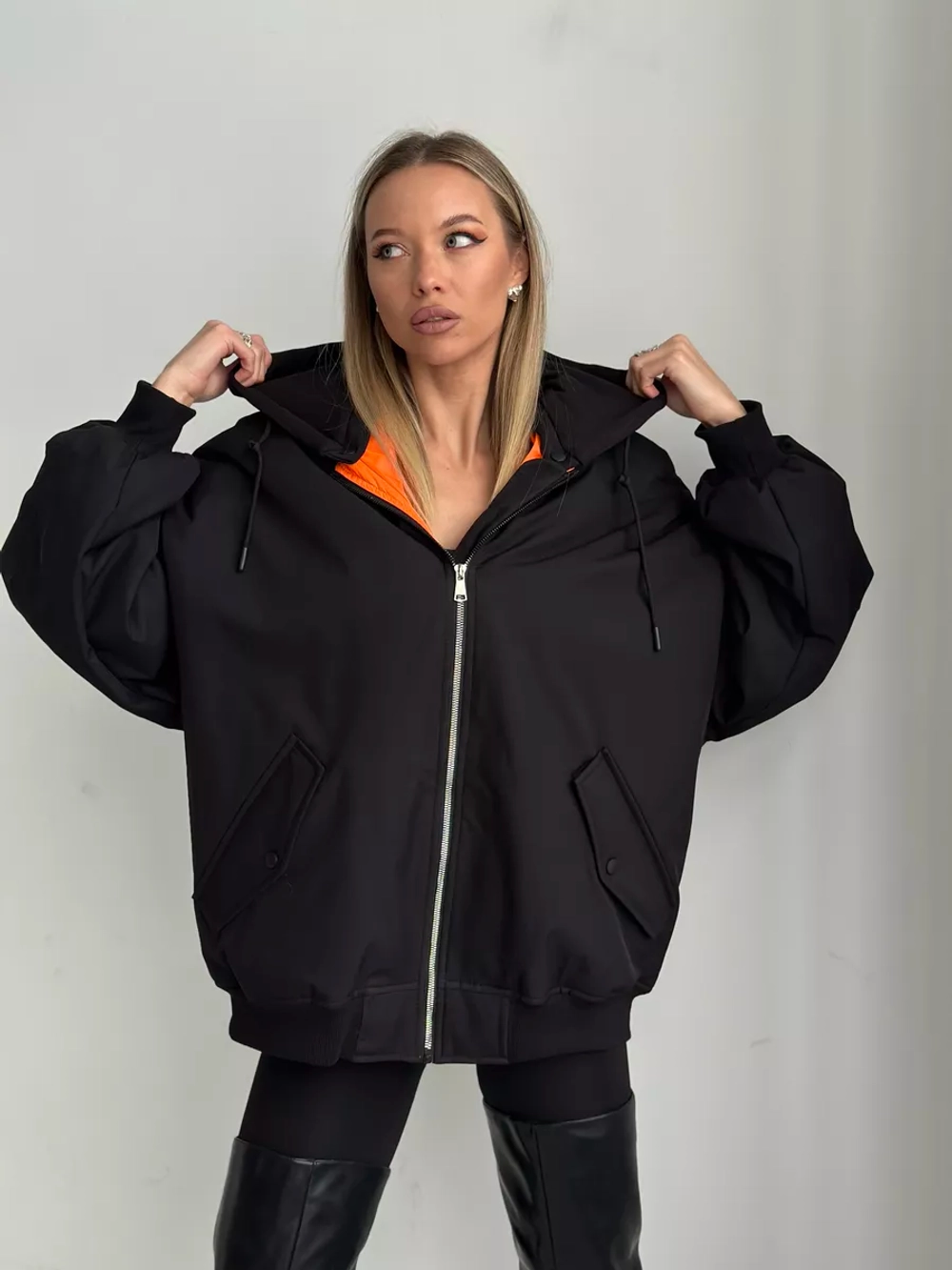 Бомбер оверсайз утепленный осень