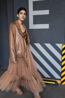 Косуха карамель medium мягкая кожа