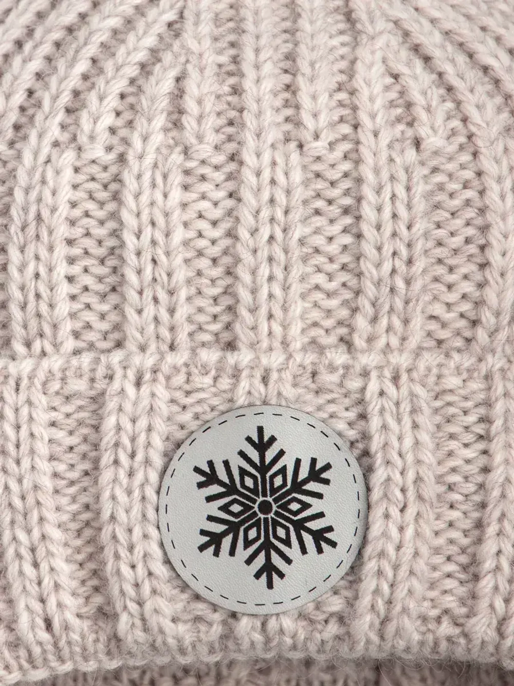 Шапка зимняя вязаная для малышей