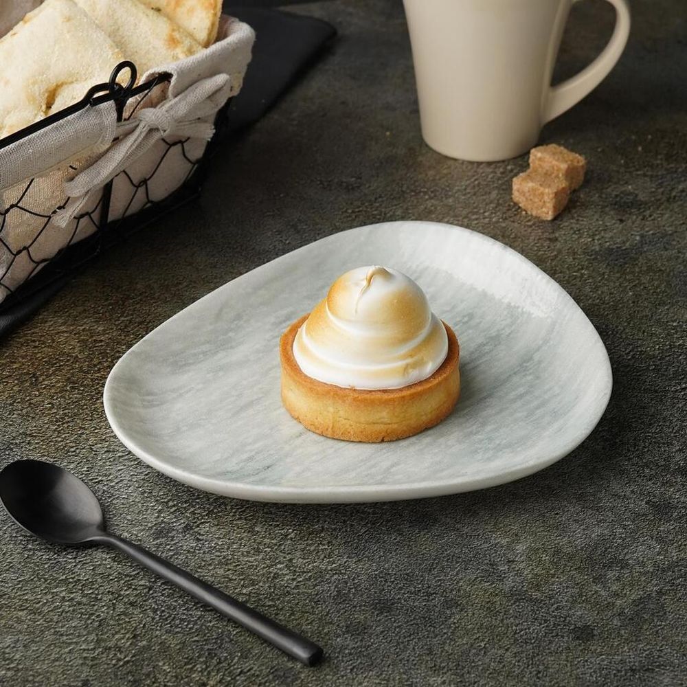 Тарелка 19*16,5 см овальная Ombra Island Gray By Bone Innovation [6]