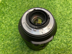 Nikon 28-300mm 3.5-5.6G ED VR AF-S Nik