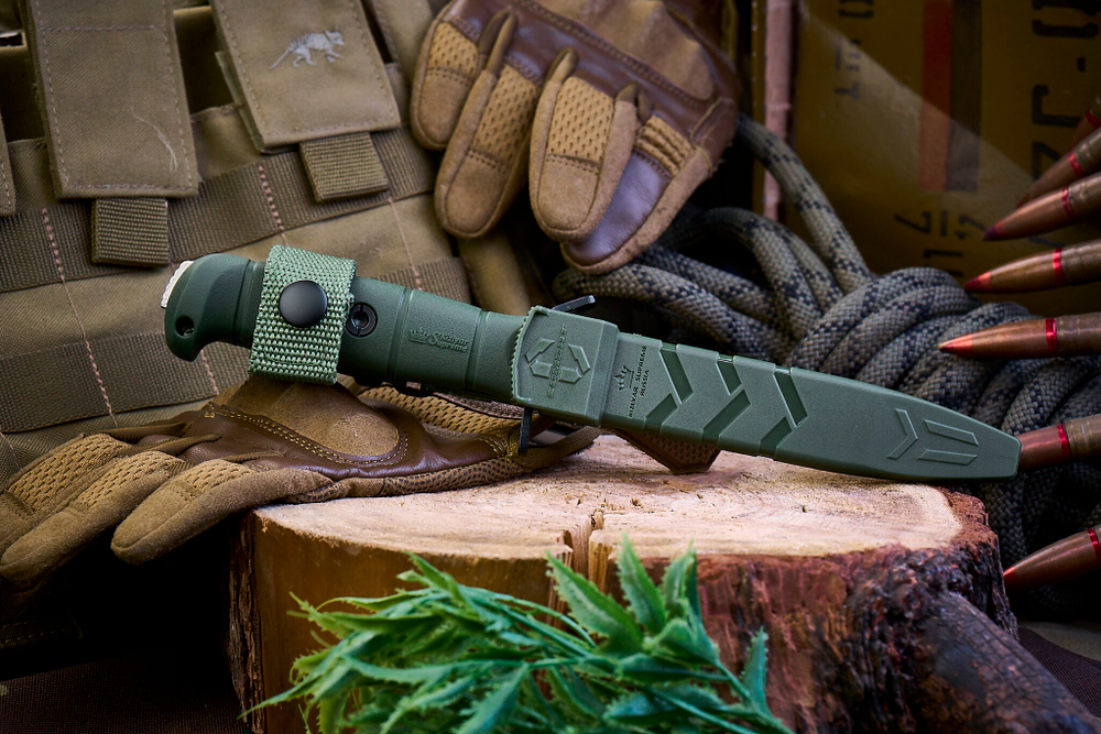 Нож Kizlyar Supreme COMBAT AUS-8 SW OKH PS (StoneWash, Olive Kraton Handle, Polyamid Sheath)