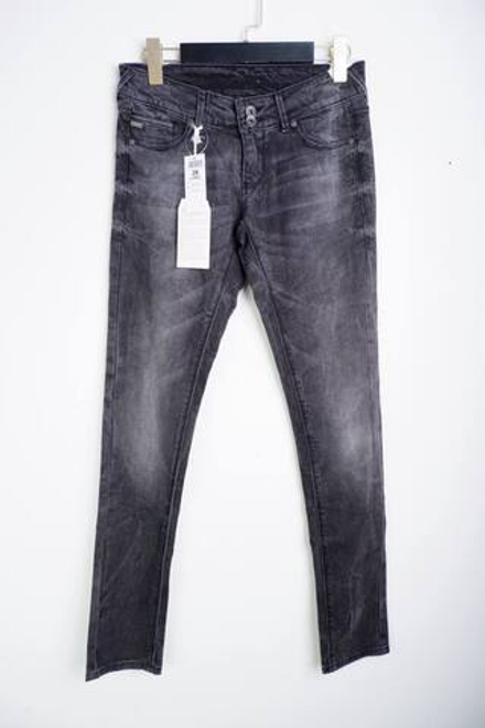 Джинсы ZOE темные, маркировка 28/34, визуально на 44 размер, новые