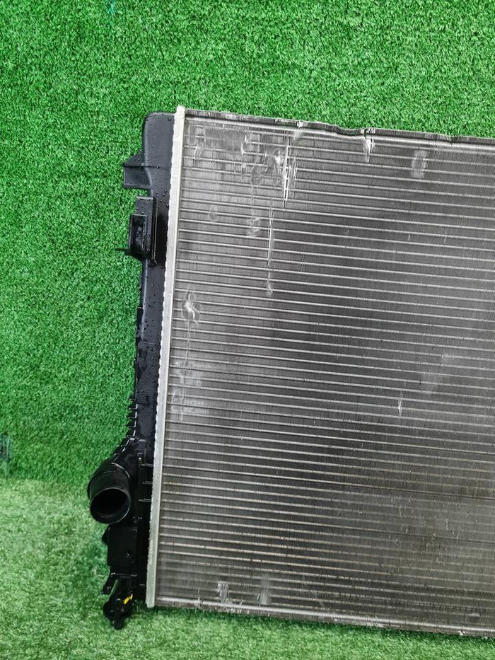 Радиатор охлаждения Nissan Qashqai J11 (2013-2023)