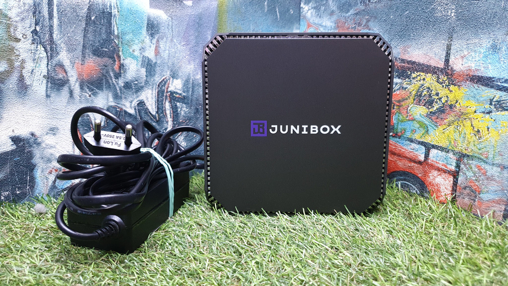 Неттоп Junibox x3pro i3-7/16Gb/256Gb