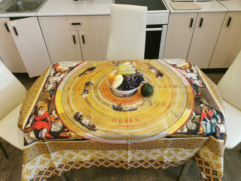 Скатерть "Звездный атлас", по мотивам звёздного атласа Андреаса Целлария "Harmonia Macrocosmica"