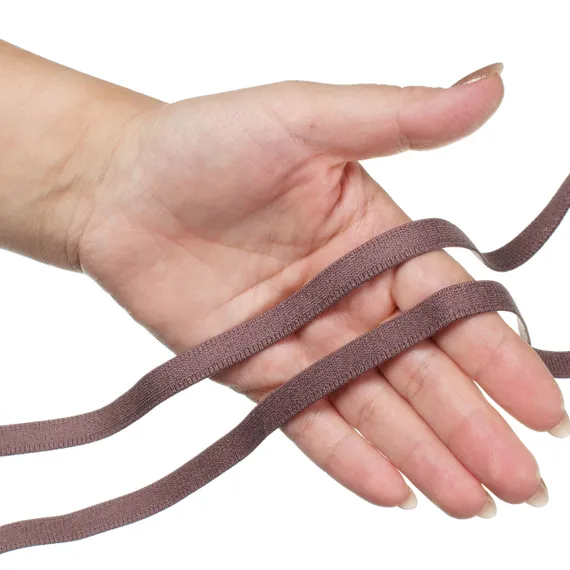 Резинка отделочная кофе 10 мм (цв. 738), 628/10