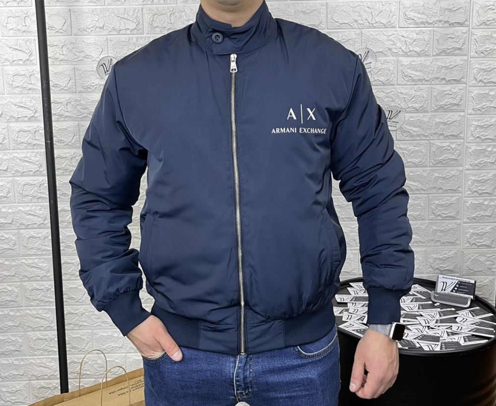 Легкая куртка Armani Exchange