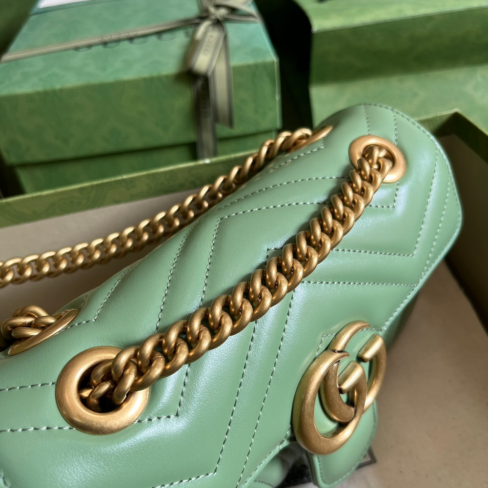 Gucci Marmont 22 cm