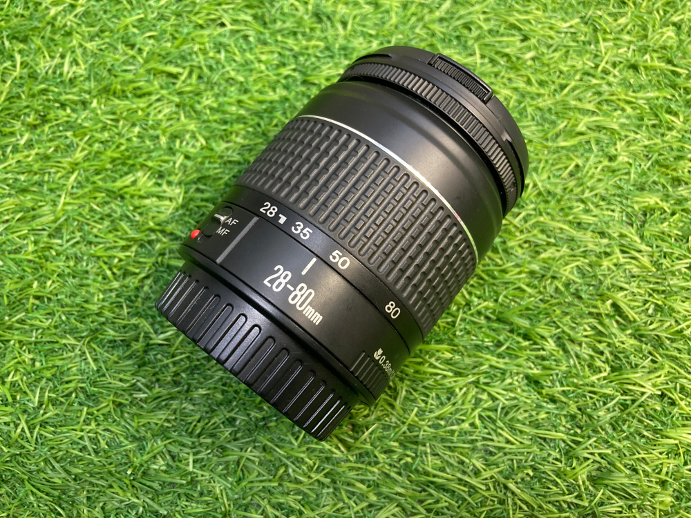 Canon EF 28-80mm 3.5-5.6 II