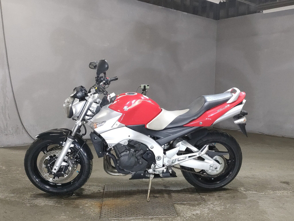 Suzuki GSR400 , 2007