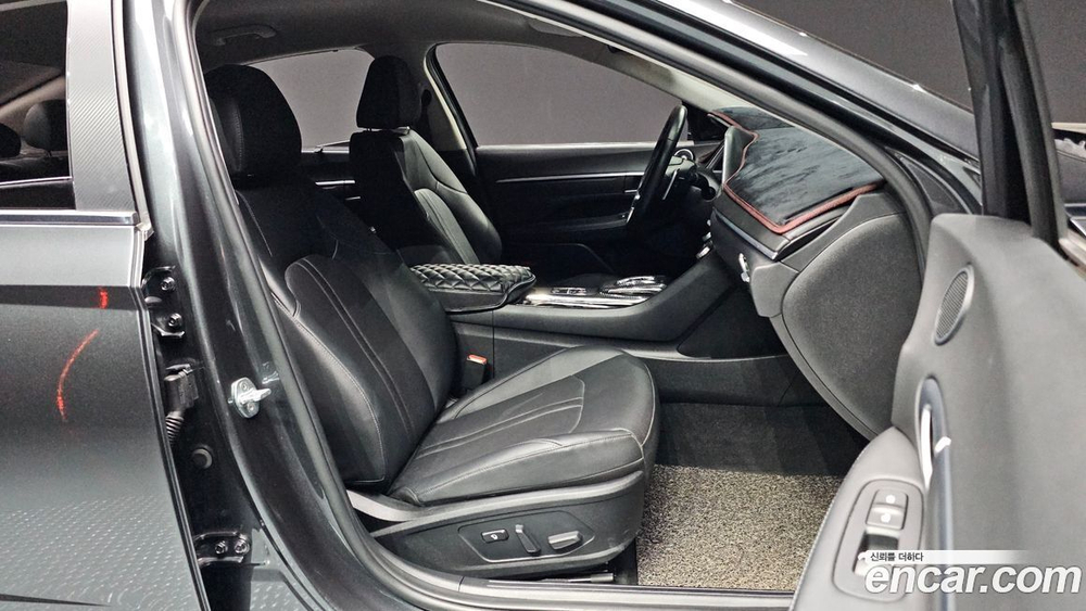 Hyundai Sonata (DN8) 2.0 (09.2021)