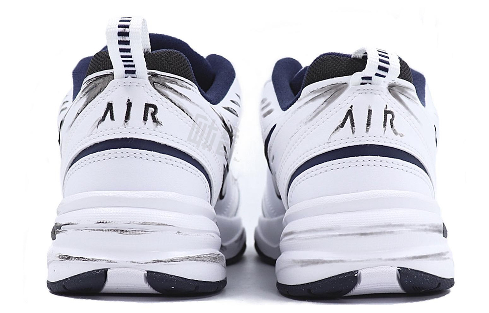 Кроссовки Nike Air Monarch 4