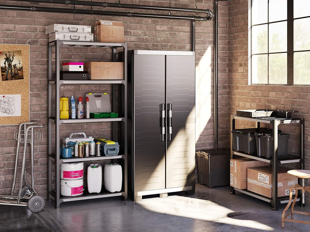 Пластиковый шкаф Keter XL Garage Tall Cabinet