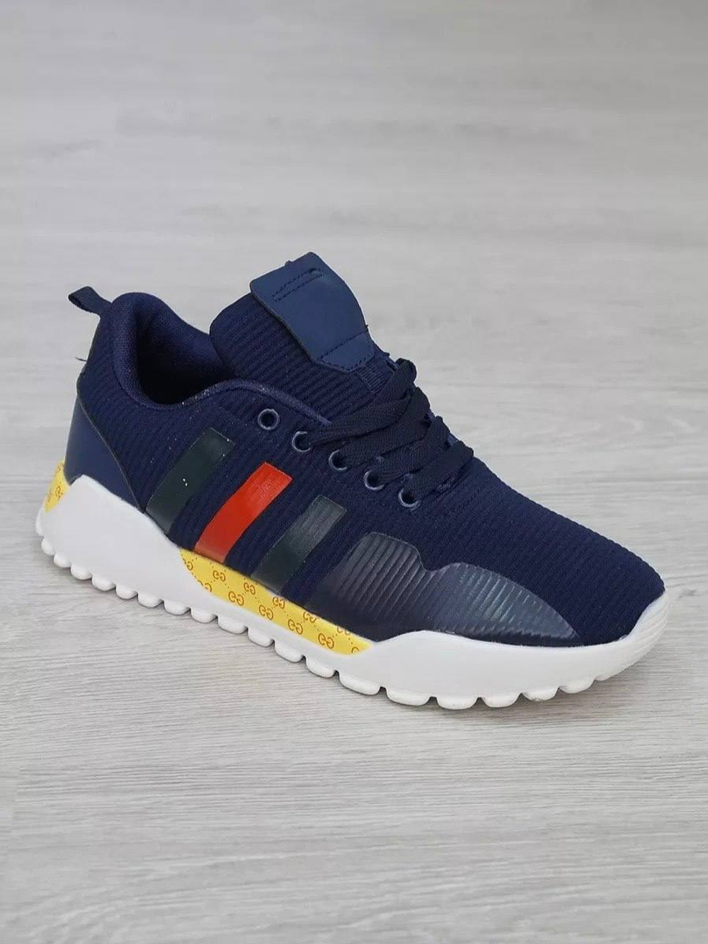 Кроссовки женские летние