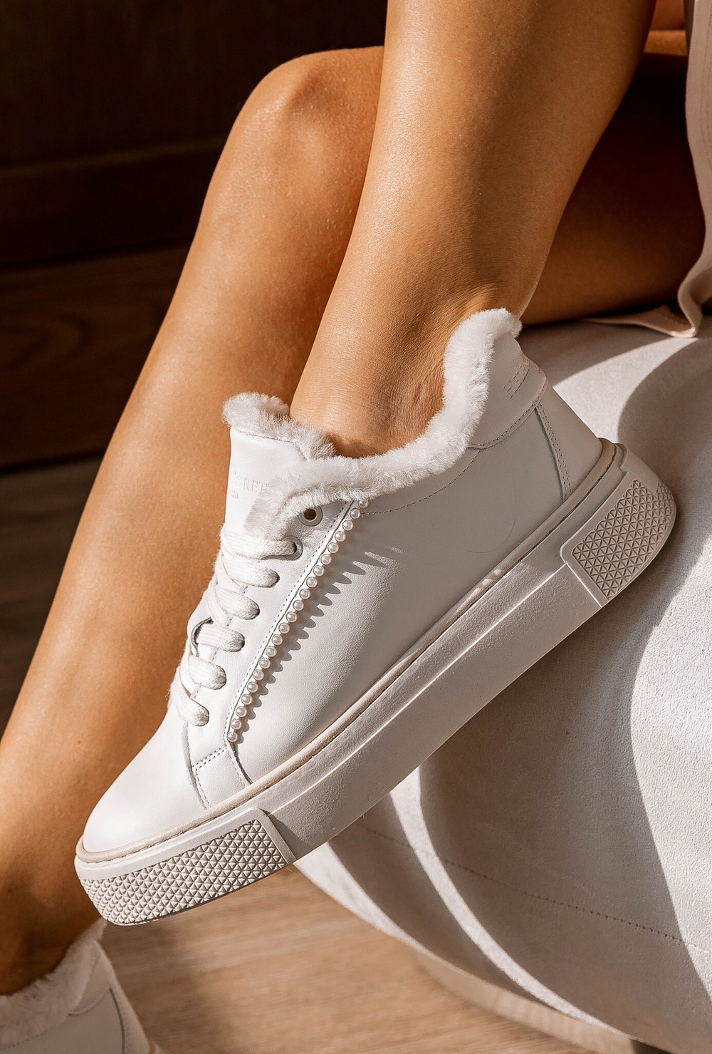 Короткие зимние кеды из натуральной кожи SIENA white