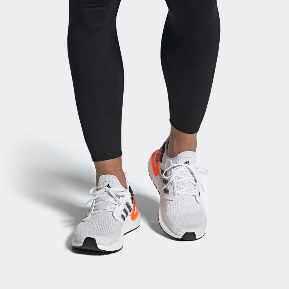 Кроссовки Adidas Ultraboost 20
