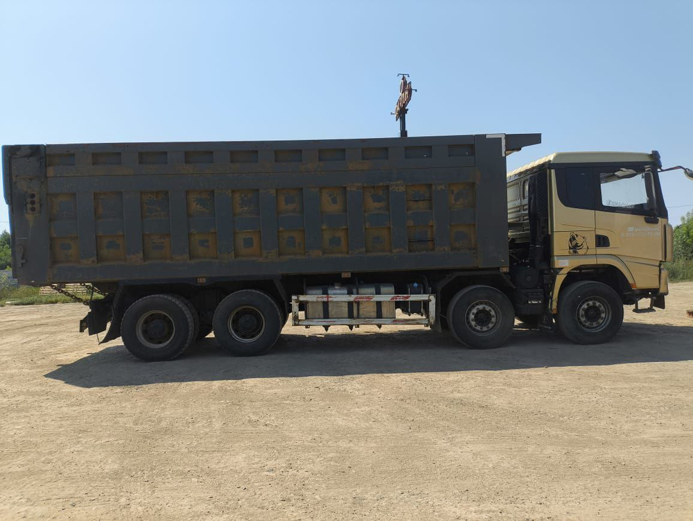 Shacman (Shaanxi) SX* 8x4 Самосвал SX33186V366 (Дизельный, 11,6 л, 423 л.с., МТ)