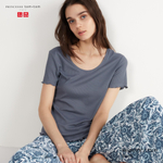 UNIQLO | Полупрозрачная Футболка С Принтом