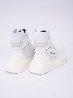 Кроссовки из натуральной кожи