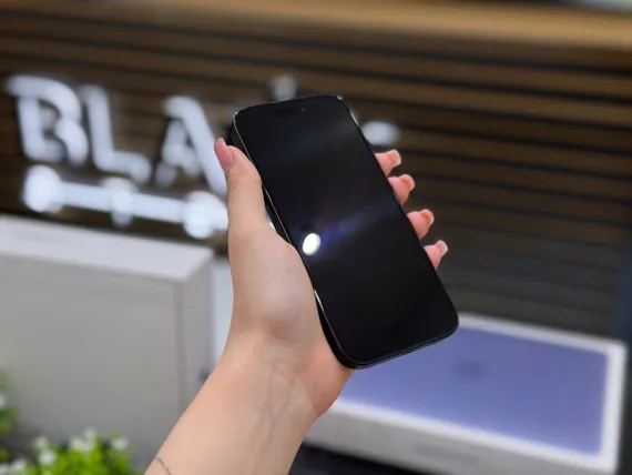 Б/У Телефон Apple iPhone 15 128Gb Black 90% (T4DP2CY7HG)