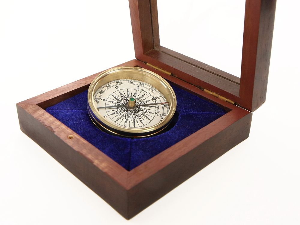 Nautical Карманный компас