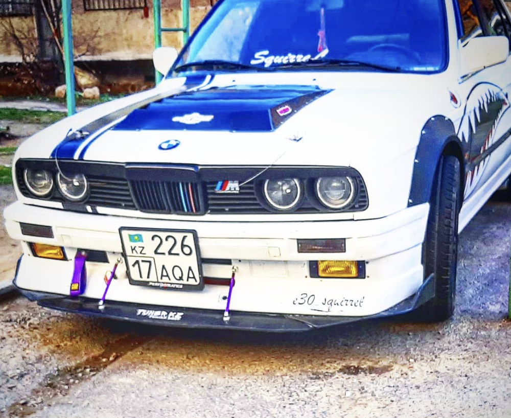 BMW E30 M3 EVO Передний бампер (Реплика "Стекловолокно")
