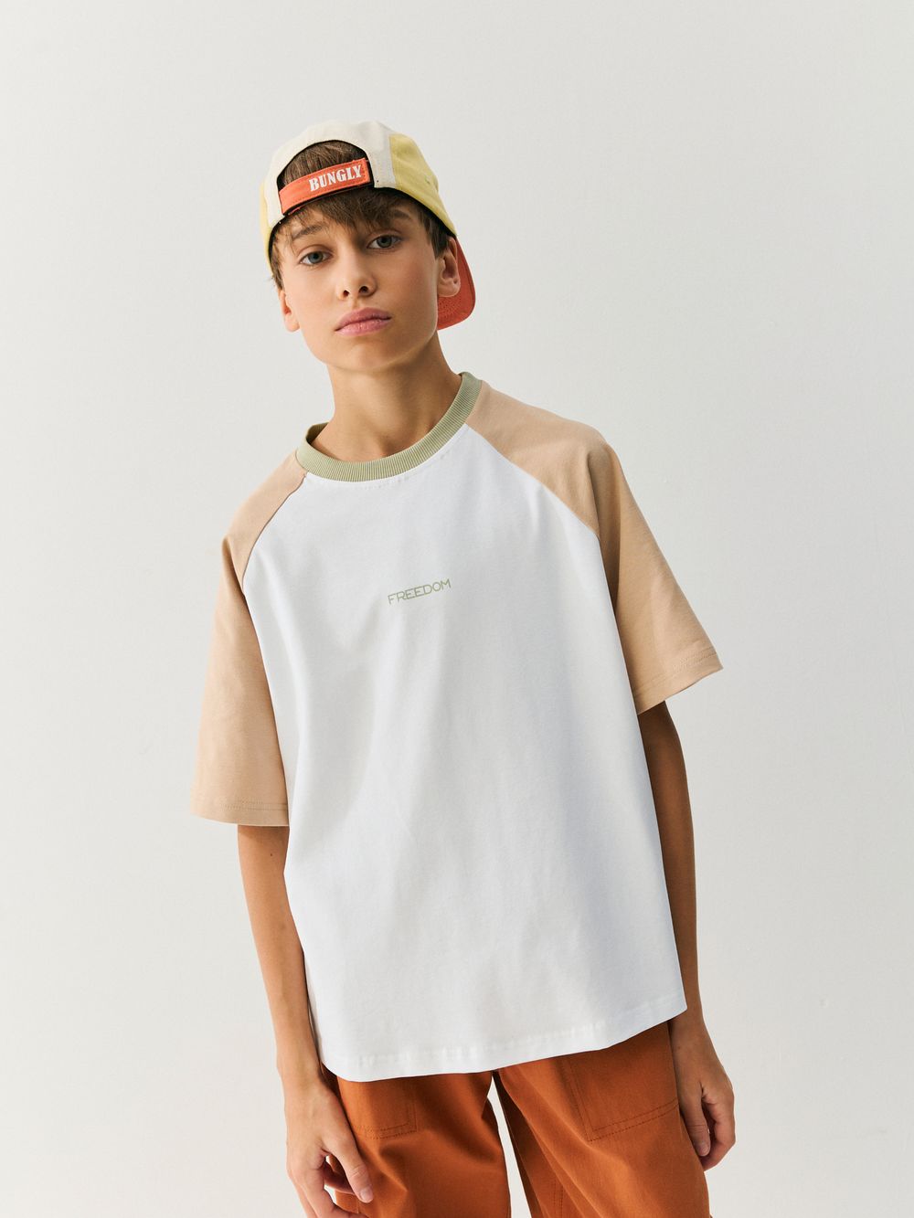 Футболка Колор блок "Тофу/Песок" 7+