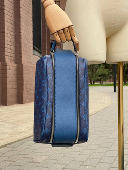 Несессер Louis Vuitton