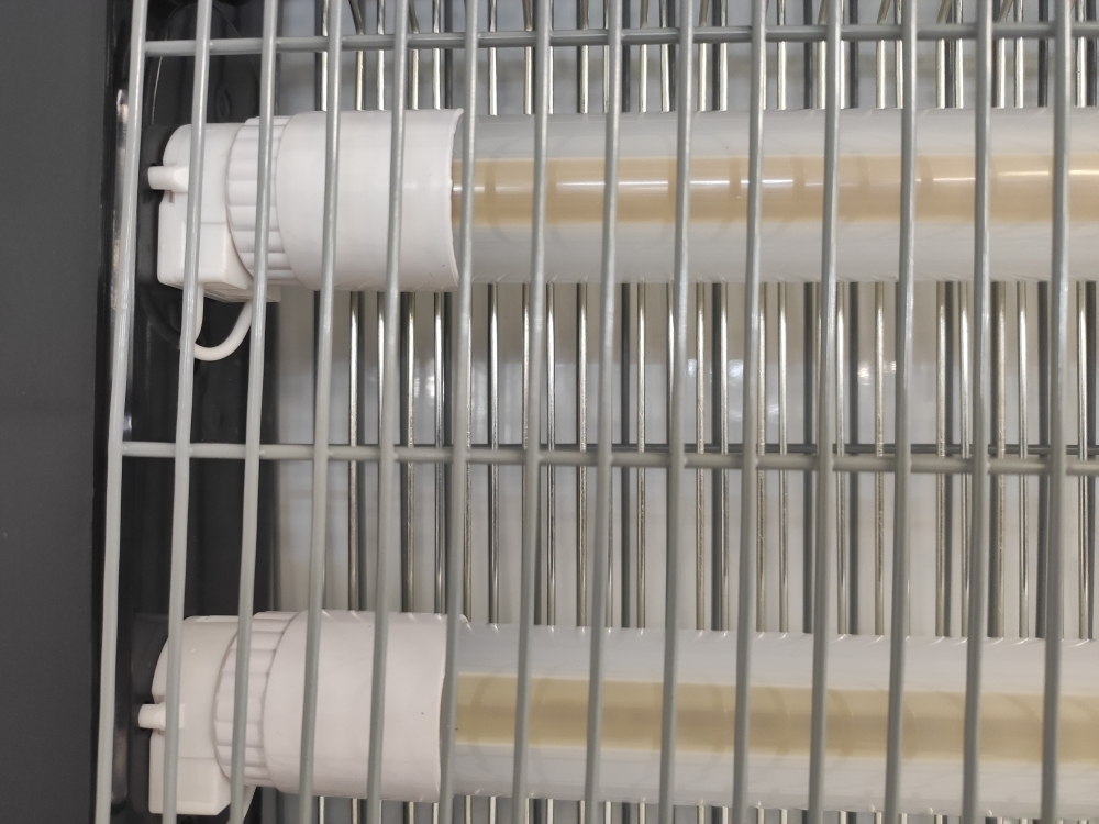 Уничтожитель насекомых электрический Умница УНЭ-120