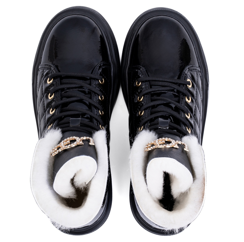 UGG Shanti Black