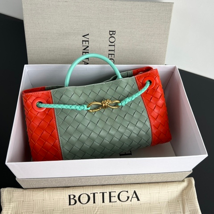 Bottega Veneta East West Andiamo 29 cm