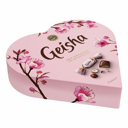 "Geisha" Конфеты из молочного шоколада с ореховой начинкой из фундука 225г